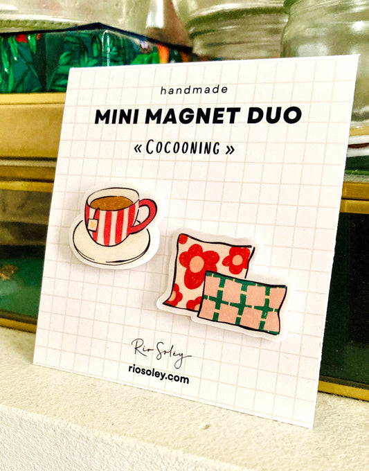 Handmade Mini Magnet Duo - Cocooning (Tea & Cushion illustration)